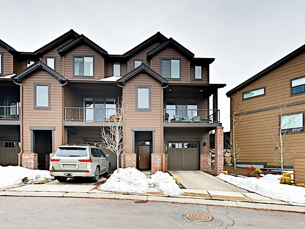 Deschutes River Delight - 3 Br Townhouse