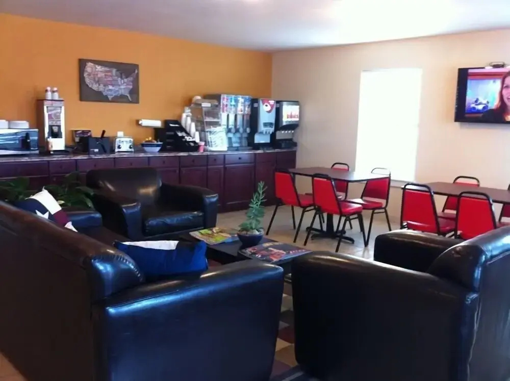Kenedy Country Inn