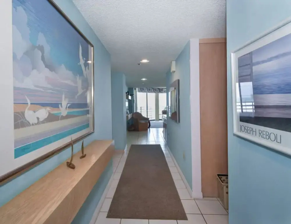 Ebb Tide 203 by Ocean Properties