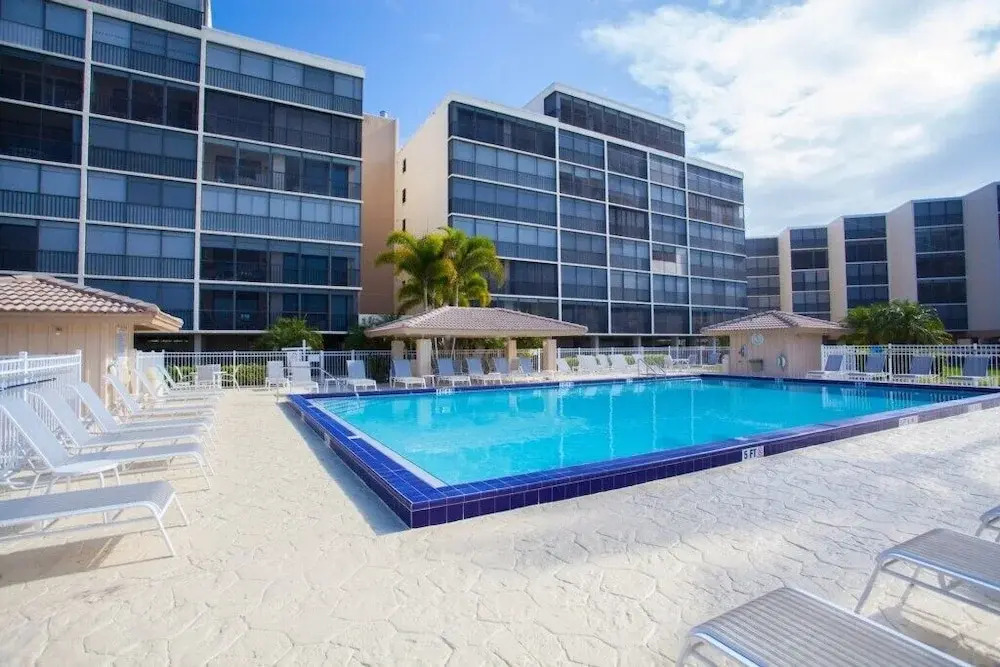 Bonita Beach Condo #e-106 2 Bedrooms 2 Bathrooms Condo