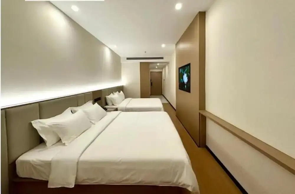 The MAJULAN Hotel