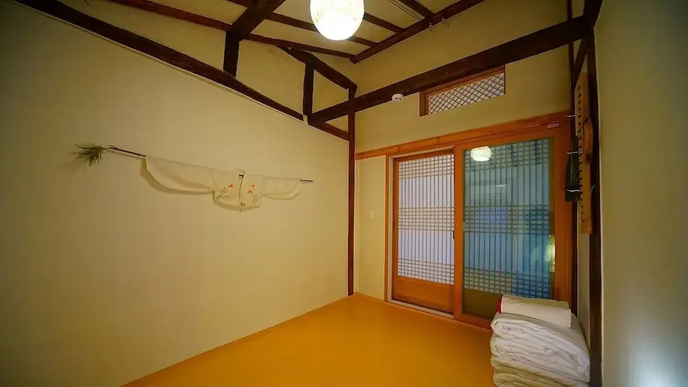 Gamsung Hanok