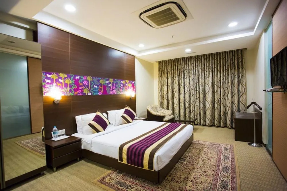 Brilliant Hotel & Convention Center