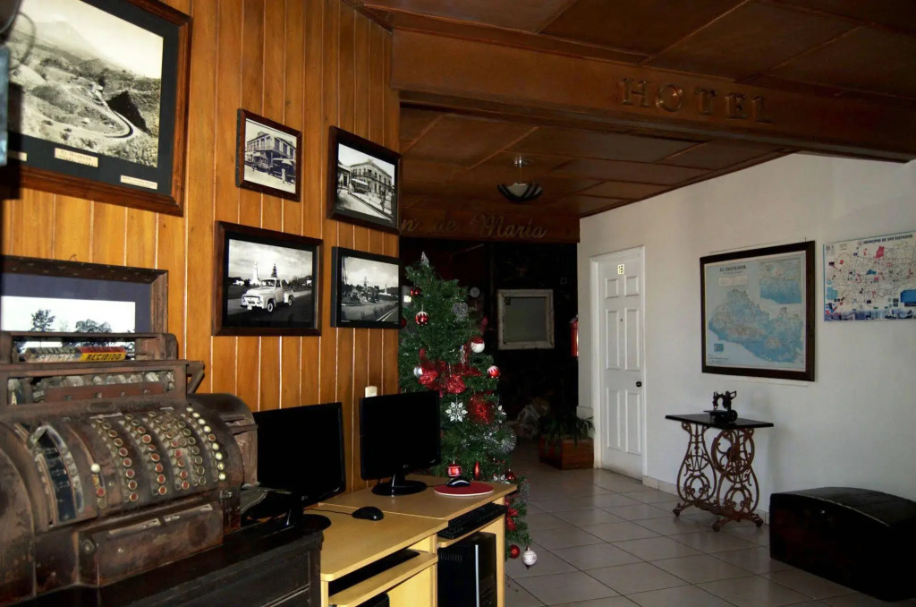 Hotel Meson de Maria
