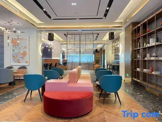 Yueman Hotel (Lanzhou Zhongchuan Airport Rainbow City)