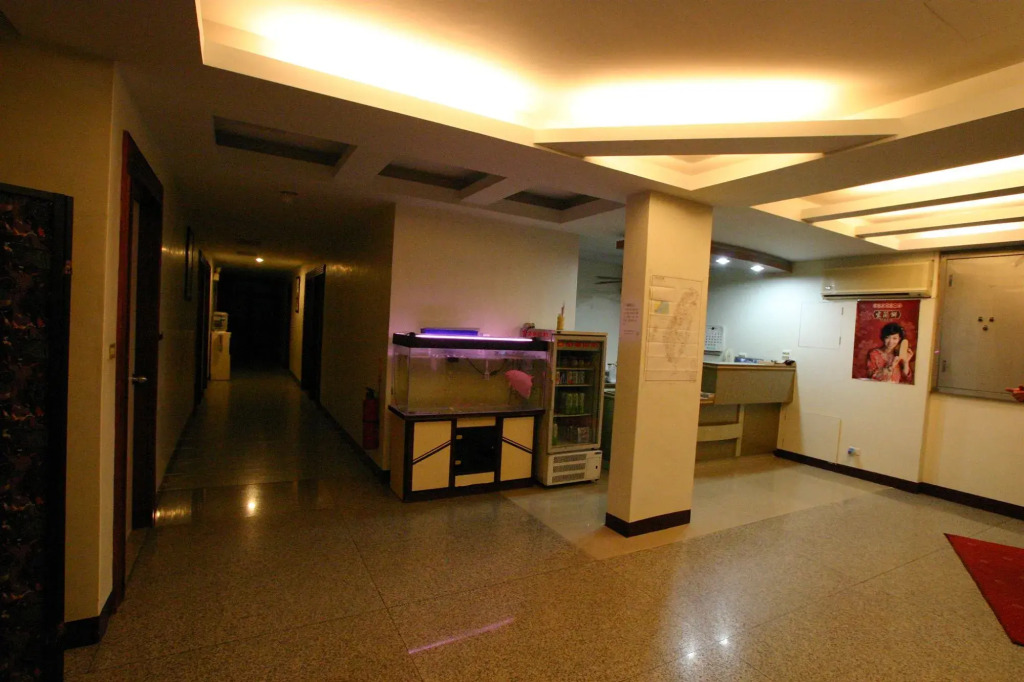 King Town Hotel