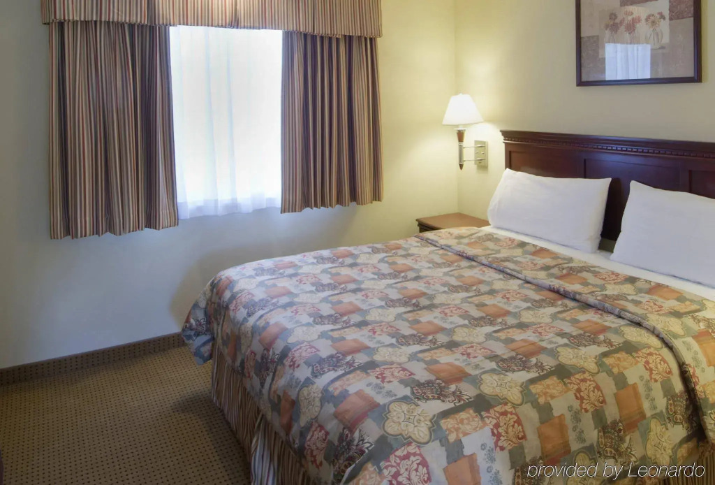 Fairview Inn & Suites