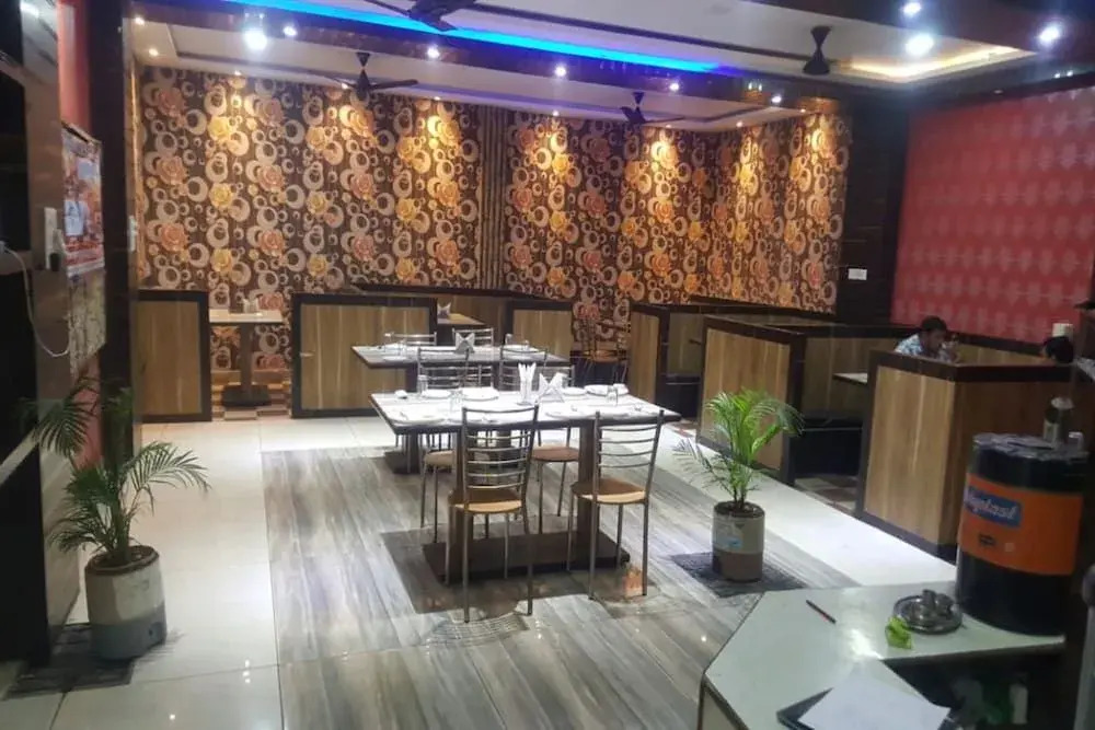 Hotel Raj Palace
