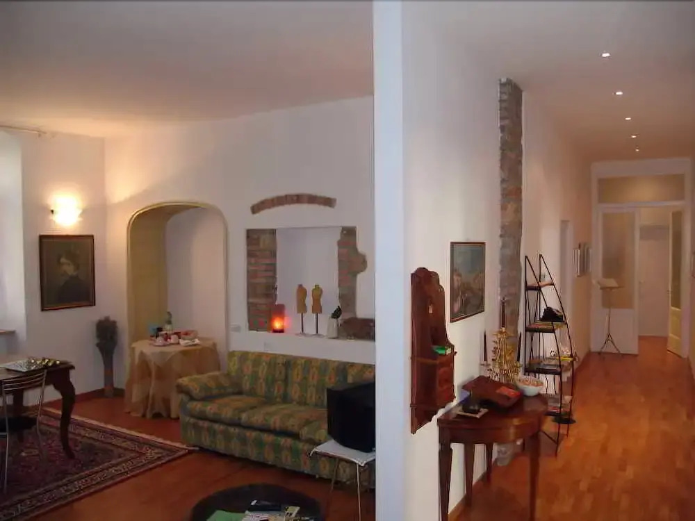 Citys House Guest House