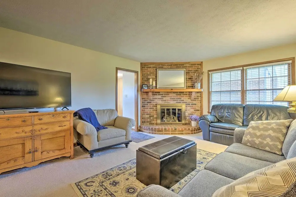 Lexington Home ~ 2 Mi to University of Kentucky!