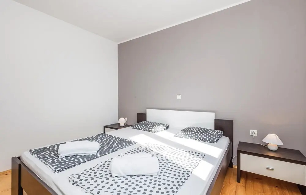 Beautiful Home in Supetarska Draga With Wifi and 3 Bedrooms