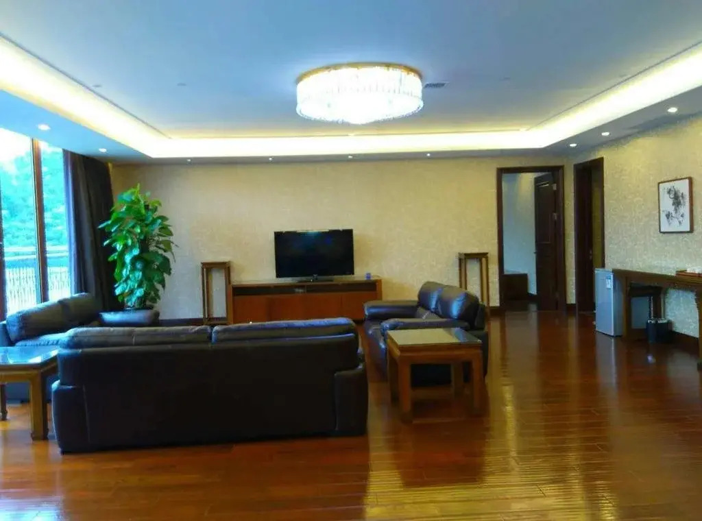 Taiwei Golf Club