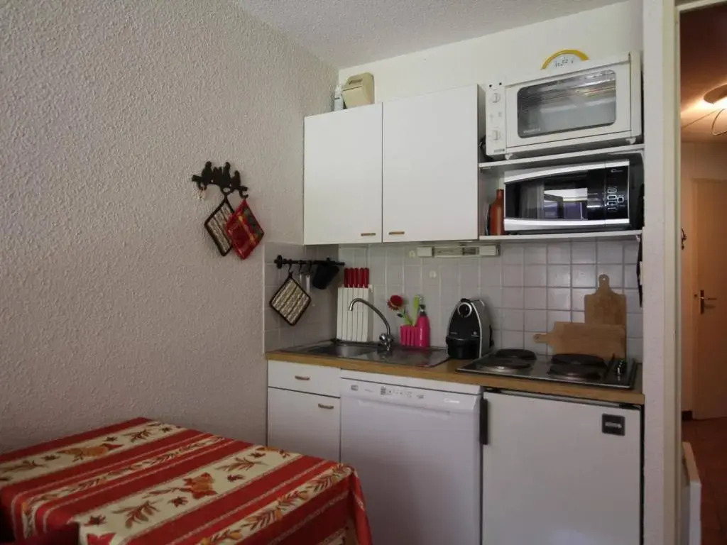Appartement Montgenèvre, 4 pièces, 6 personnes - FR-1-330D-113