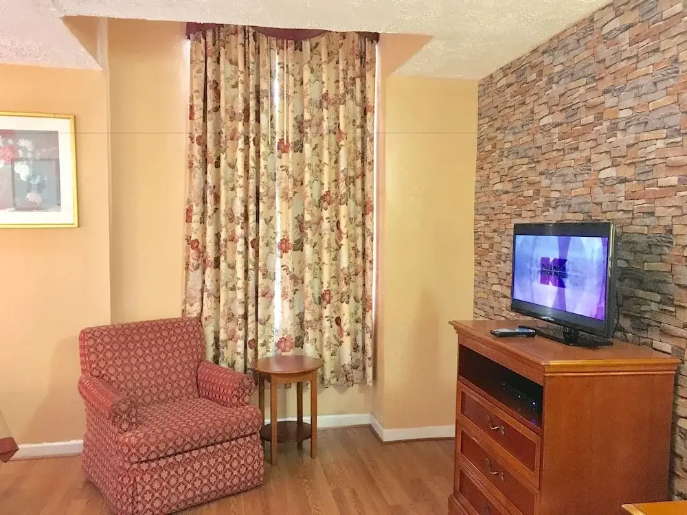 Rodeway Inn Mid Town