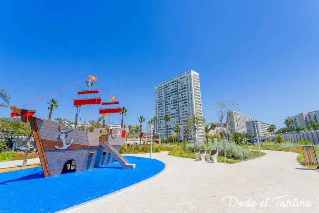 Sea view 3 bedroom with AC and parking - Dodo et Tartine