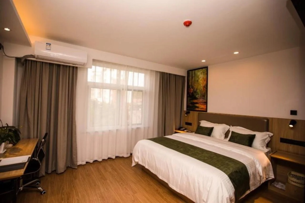 GreenTree Inn Qingdao Huangdao District Jinshatan Road Jinshatan Hotel