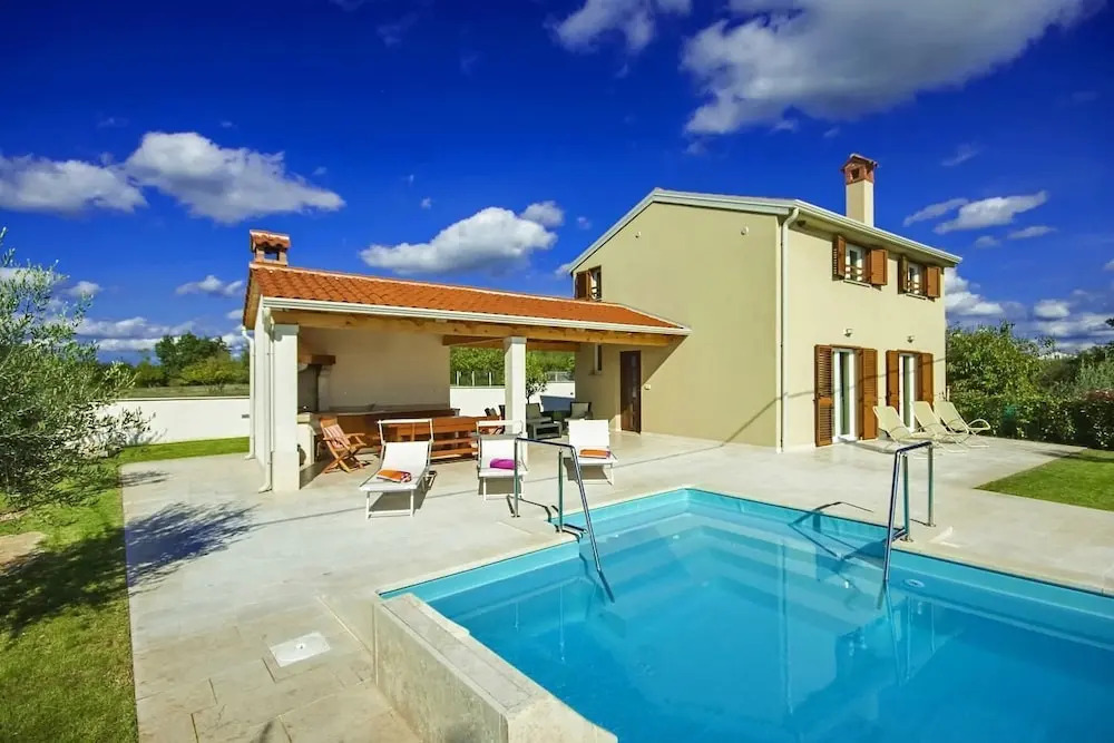 Casa Mondo