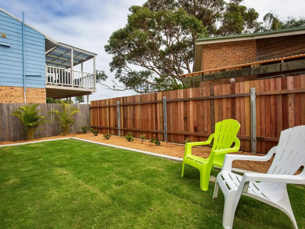 Sandy Feet Retreat I Pet Friendly I 1 Min Walk to Beach