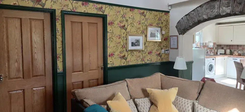 Riverside Cottage at Logwood Mill