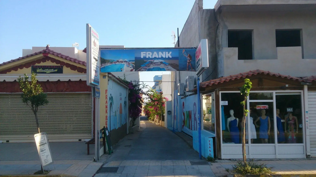Frank Apartments