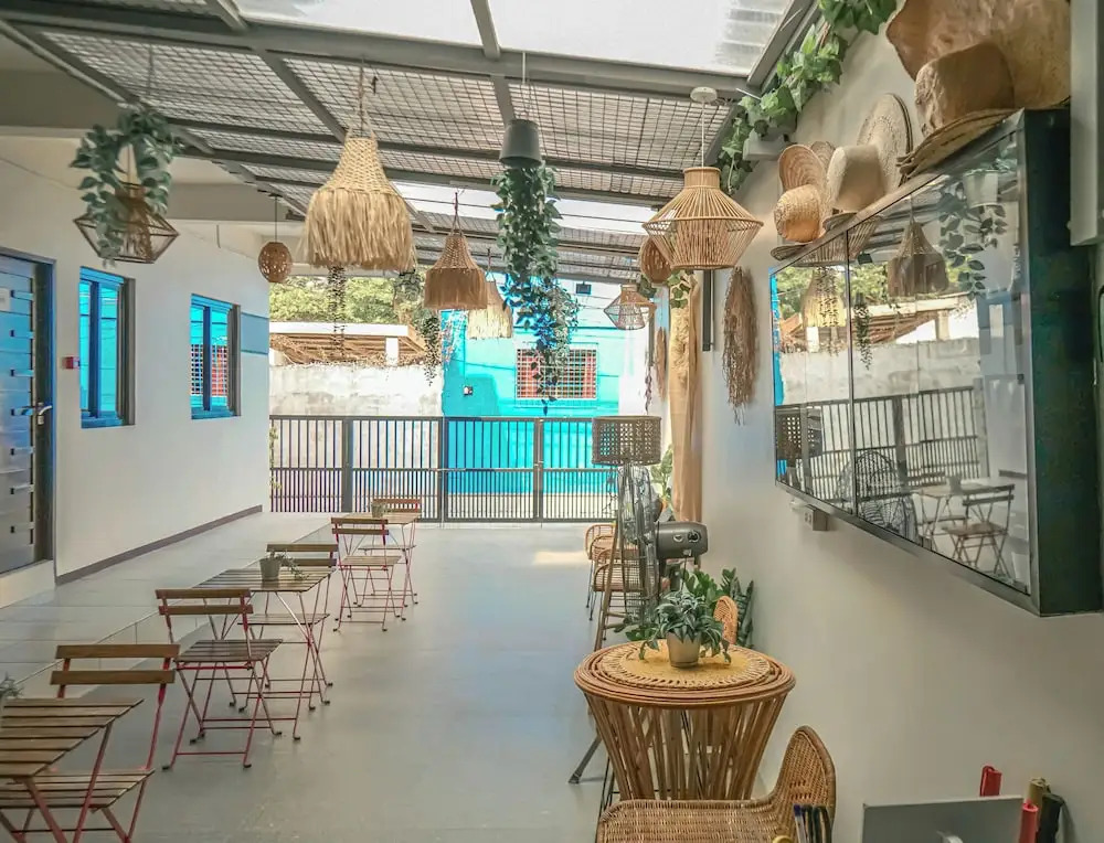 Manzil Anilao B&B Superior Bedroom U3