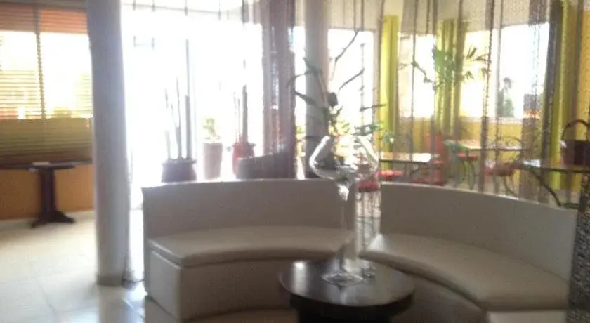 Archotel