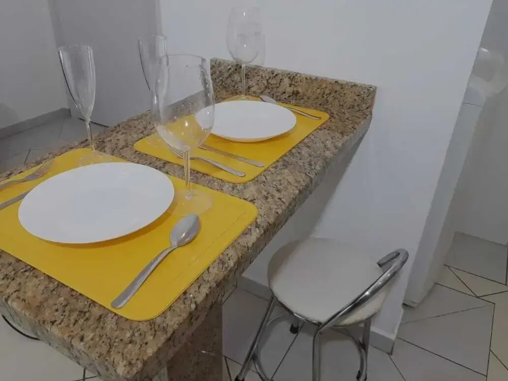 Apart Inteiro na Região Nobre de CTBA