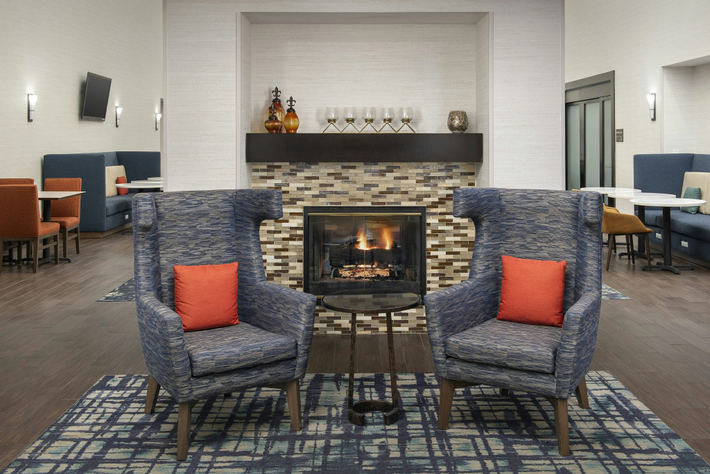 Hampton Inn & Suites Alpharetta-Windward