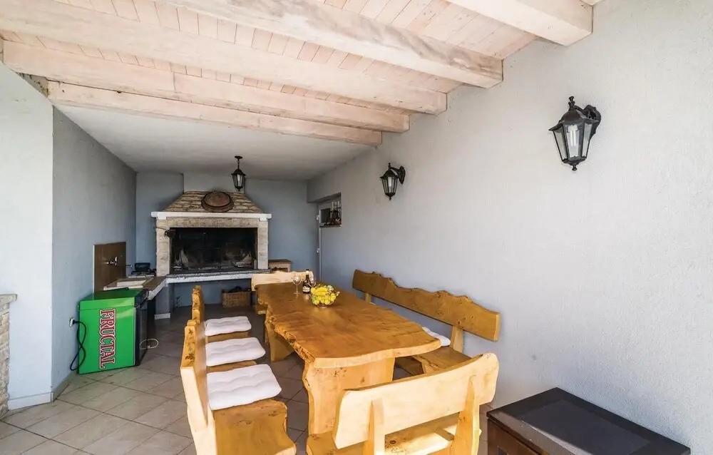 Luxurious Home In Debeljak With Sauna