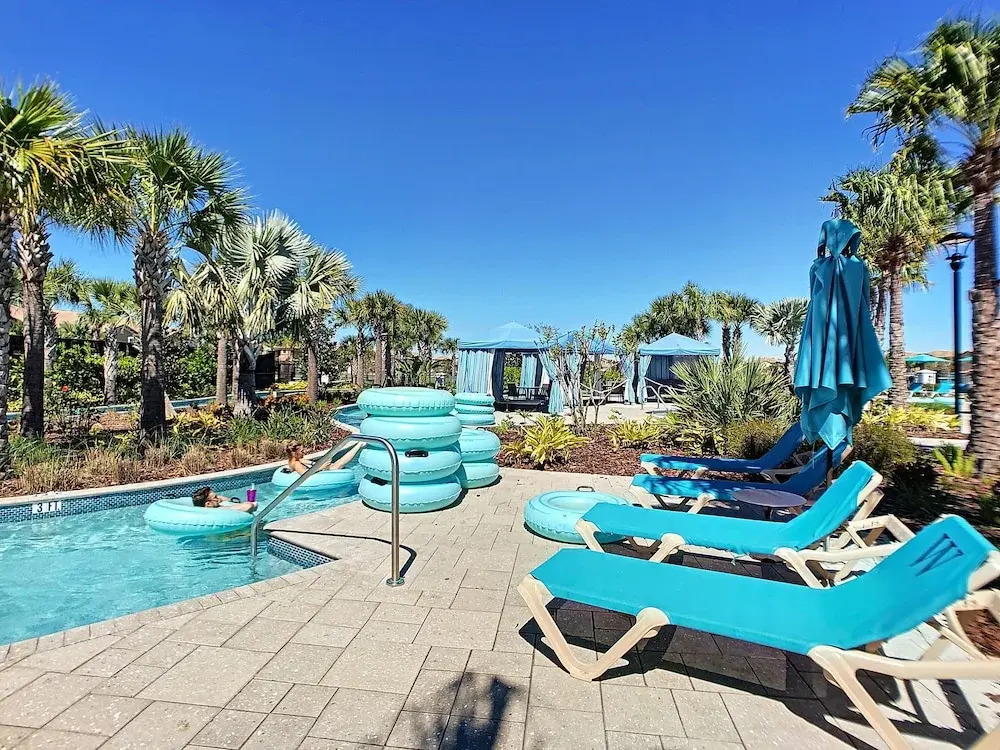 Westside Paradise by Florida Spirit