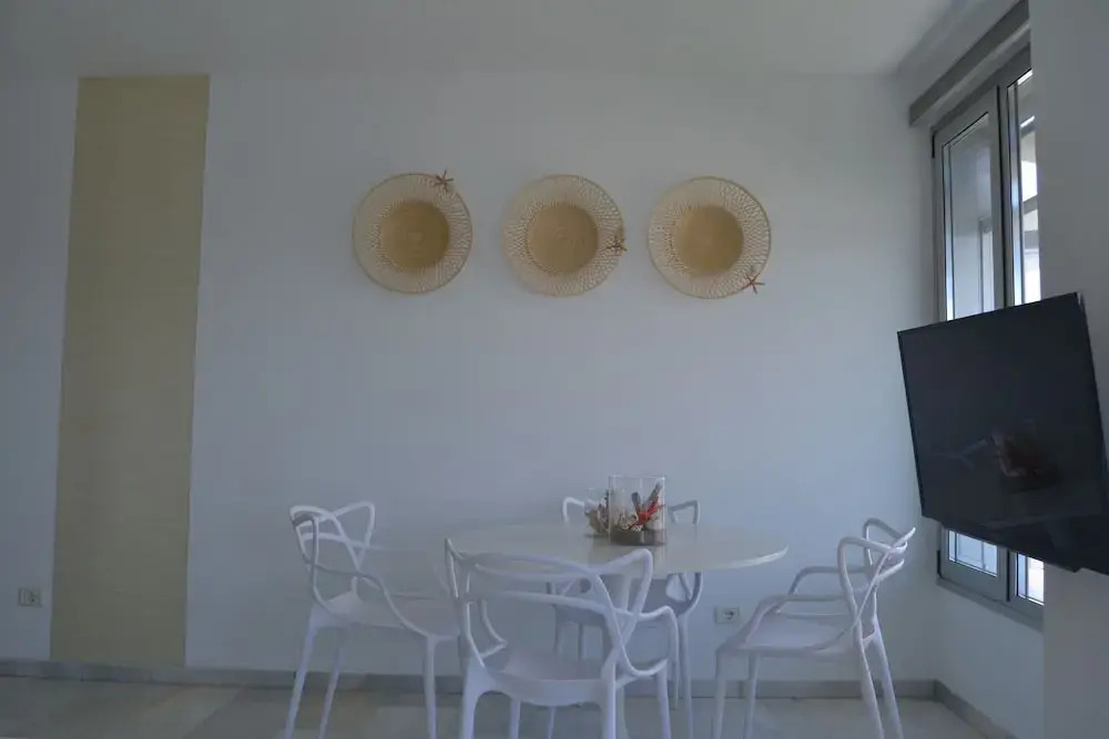 Moana Suites