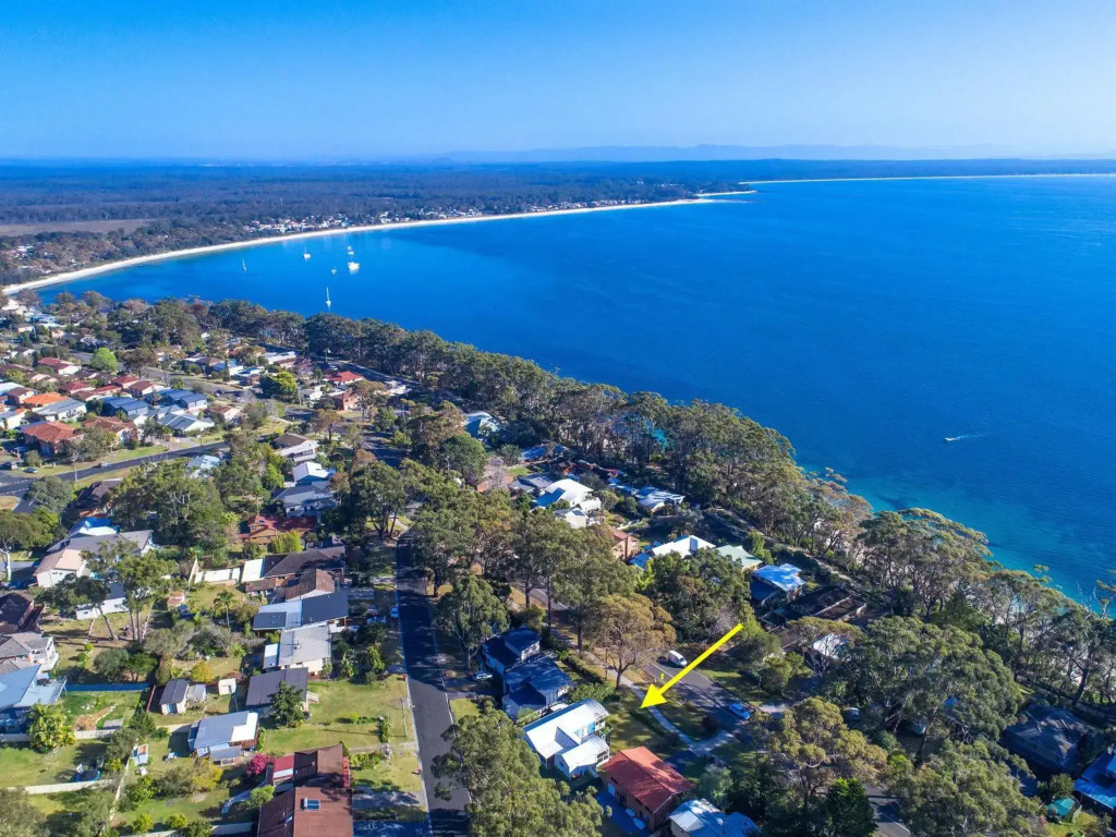 Akarana Beach House :: Jervis Bay Rentals