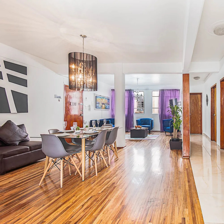 Roma Sur Apartments with Balcony - Family Friendly