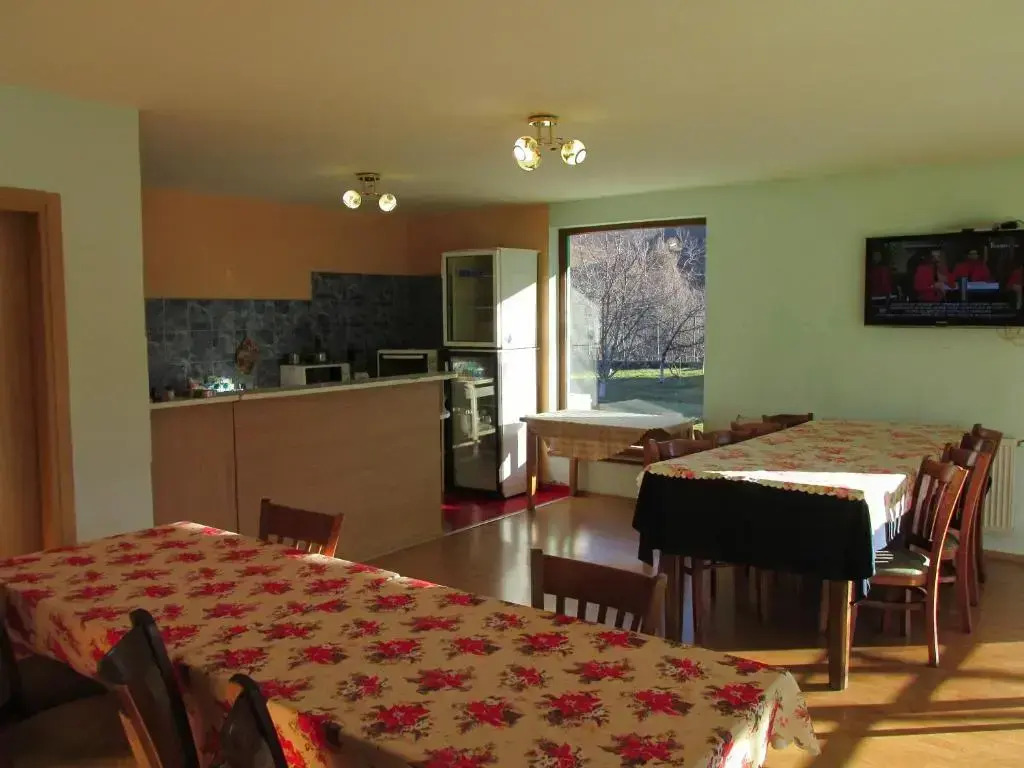Pri Orehite Guesthouse