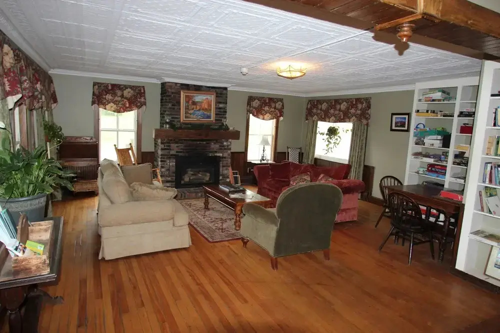 Smugglers Notch Inn
