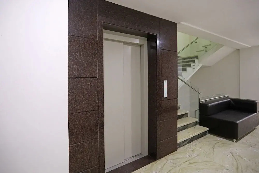 OYO 10607 Hotel Image Point