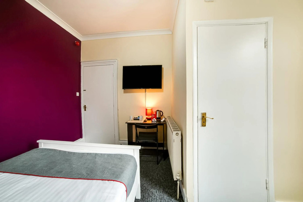 Stratford Hotel
