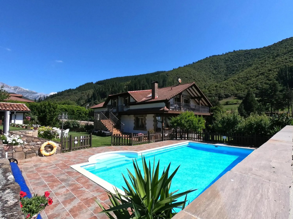 Apartamentos Rurales Valverde