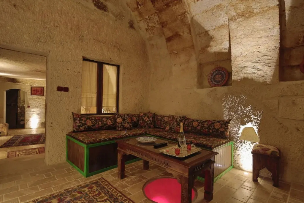 Adora Cave Suites