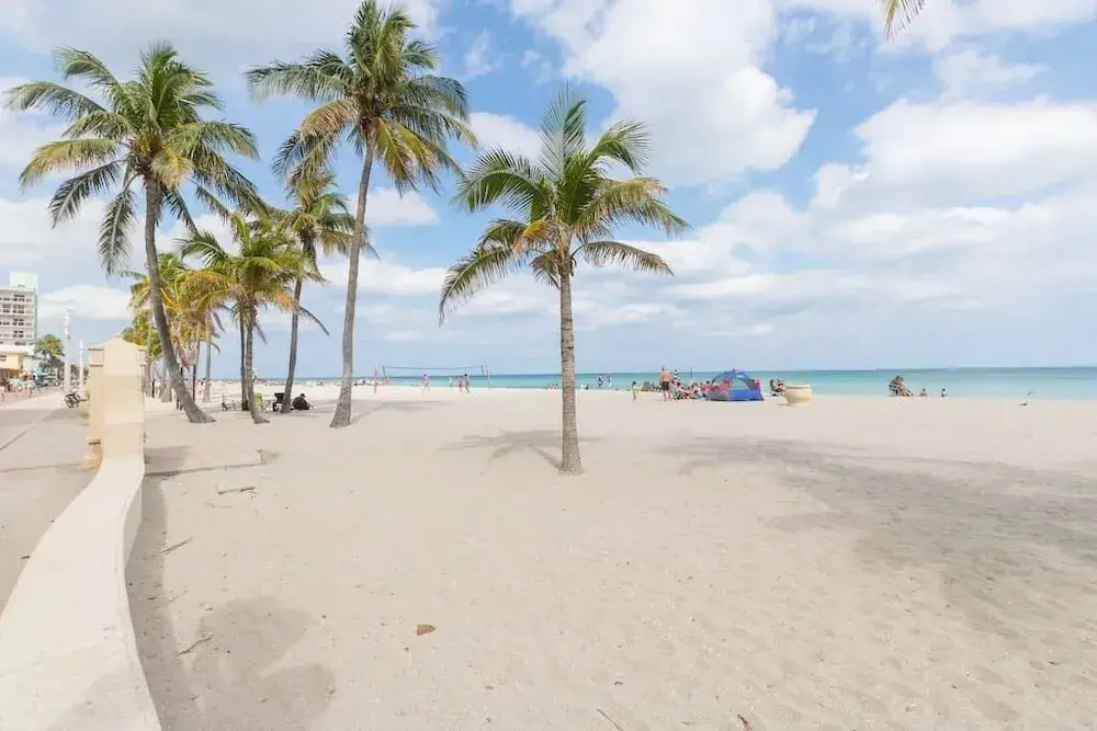 218 Studio Apt Hollywood Beach