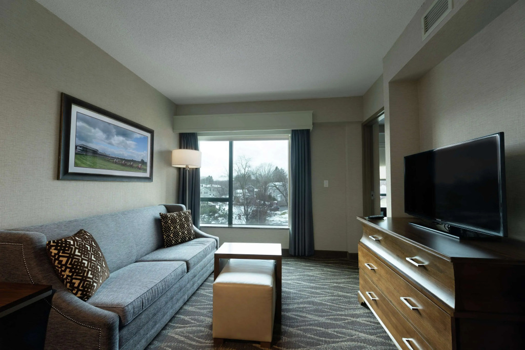 Embassy Suites Saratoga Springs
