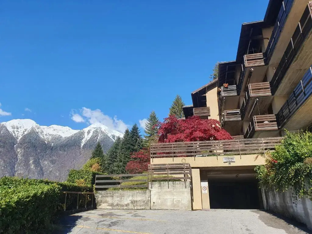 026 Bilocale con Caminetto Giustino