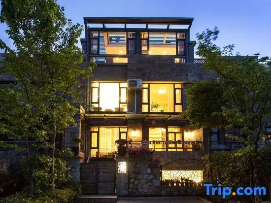 Yoyo Landscape View Mansion Villa