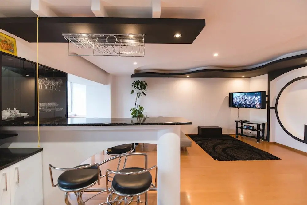 Nicopole Apartment