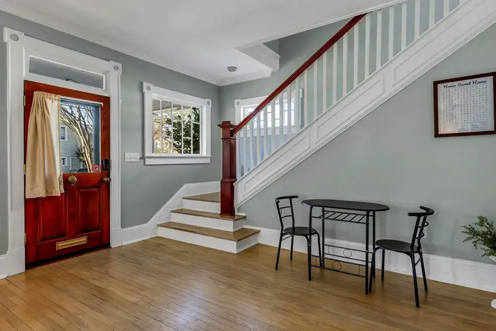 Magnolia Manor - Private Backyard - Close to Downtown