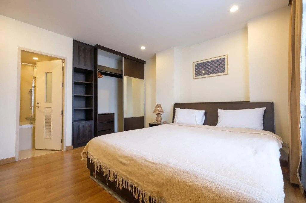 Chadvara Residence