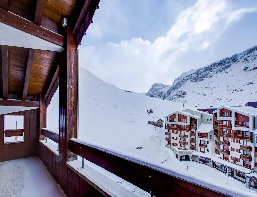 Spacious Ski Apartment for Six