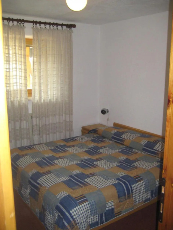 Appartamenti Decrestina