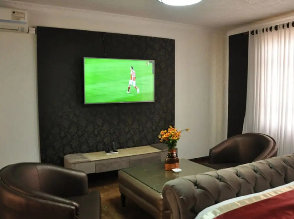 Elite Suites Hotel