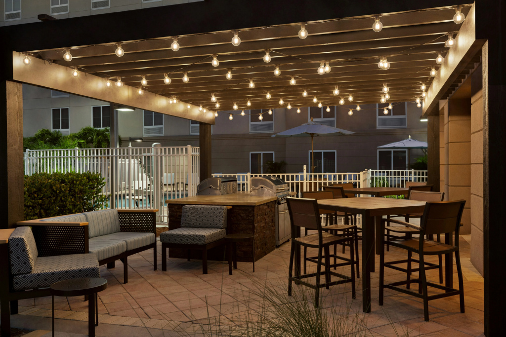 Homewood Suites by Hilton Fort Myers Airport/FGCU